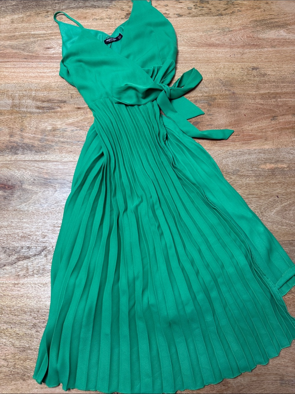 Nasty Gal Emerald Green Pleated Wrap Midi Dress